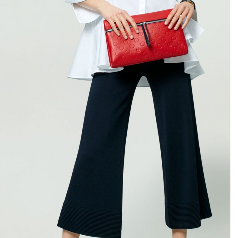 CH Carolina Herrera crossbody GOES ON SALE!!!